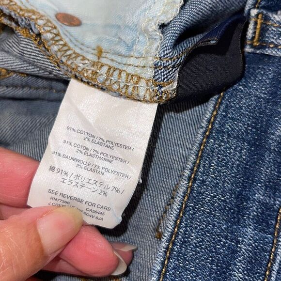 J. Crew Merrill Cut Off Folded Cuff Denim Jean Shorts Size 28 Medium Wash - Picture 6 of 9